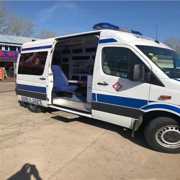 红安私人长途救护车出租转院回家